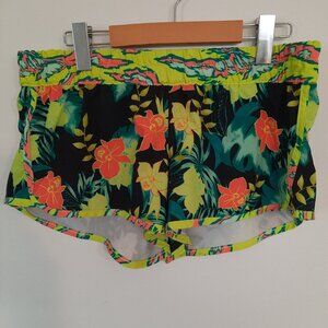 Hurley womens size Large floral board shorts